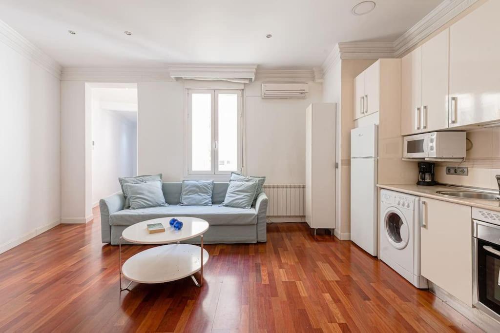 Modern Apartment In Chueca Inf3Iz4 Madrid Eksteriør billede